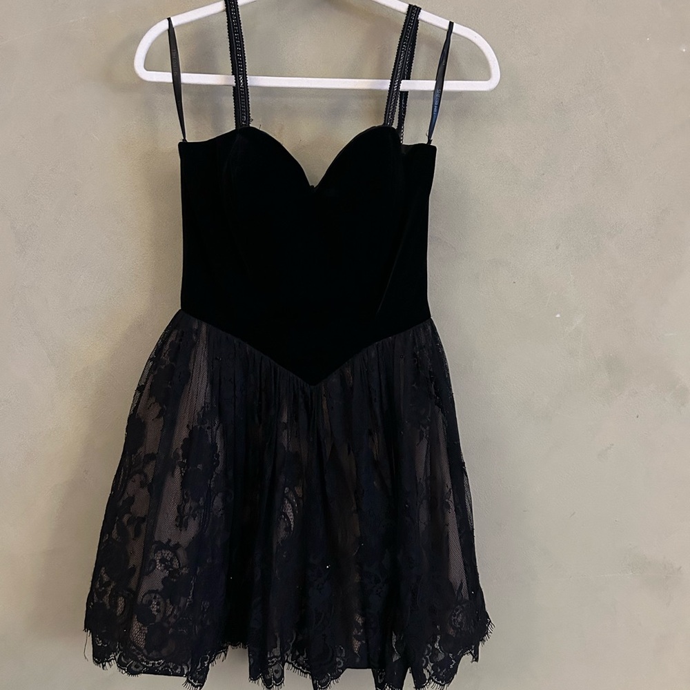 Sherri Hill Black Evening Cocktail Dress